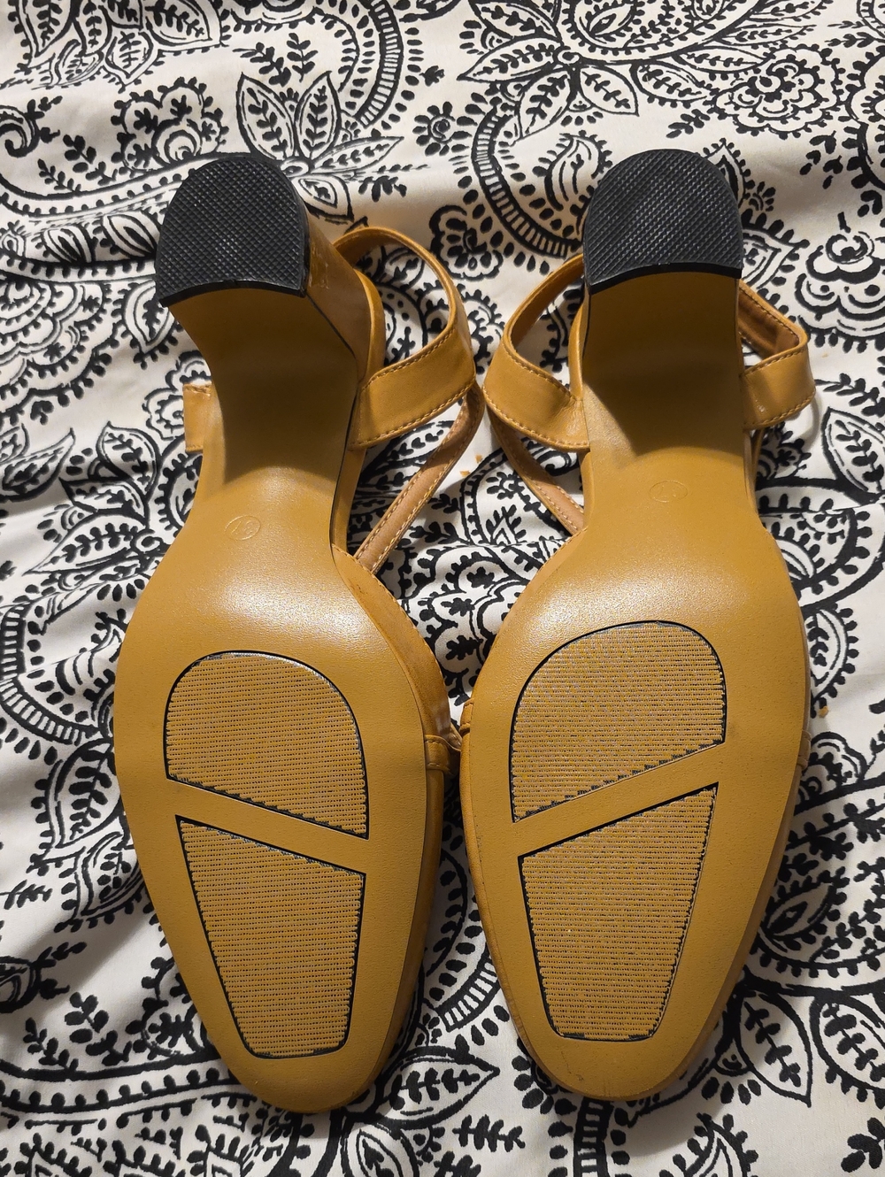 Qishengniuxie Mustard Yellow Crisscross Slingback Flats Womens Size 37 New - Picture 4 of 6